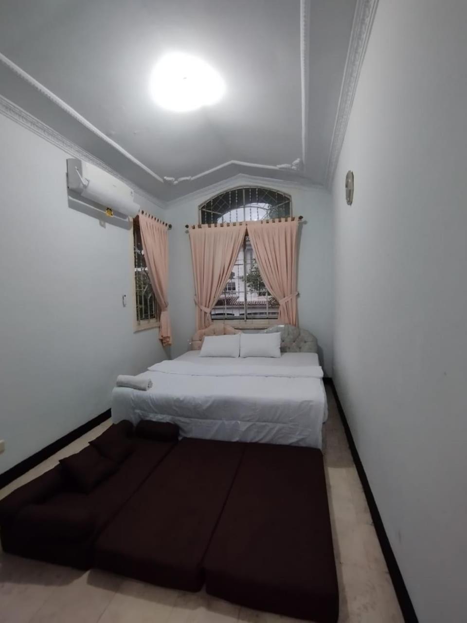 Vila Princess Sentul: Private Pool, Camping & Entertainment Bogor Exterior photo